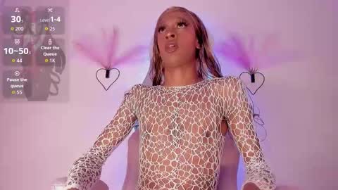 mia_royal online show from 02-25-26, 06:28