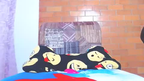 Snapshot of mia_saint20 chatting on 12-10-24, 12:28 Cintia Rodriguez online show from 12-10-24, 12:28