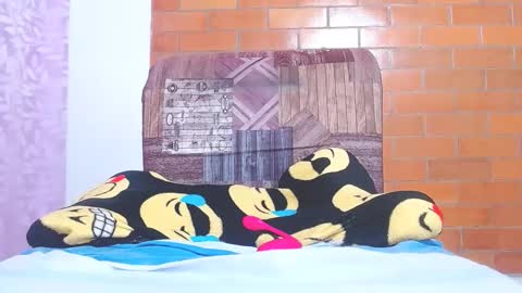 Snapshot of mia_saint20 chatting on 12-20-24, 01:47 Cintia Rodriguez online show from 12-20-24, 01:47