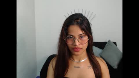 Snapshot of mia_sexgirl chatting on 09-15-25, 12:49 mia_sexgirl online show from 09-15-25, 12:49