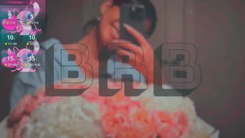 Mia online show from 02-16-25, 05:37