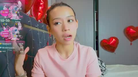 Mia online show from 02-22-25, 12:40