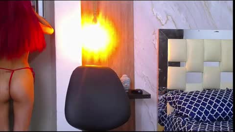 Snapshot of mia_skinny_2 chatting on 10-15-25, 04:51 MIA online show from 10-15-25, 04:51