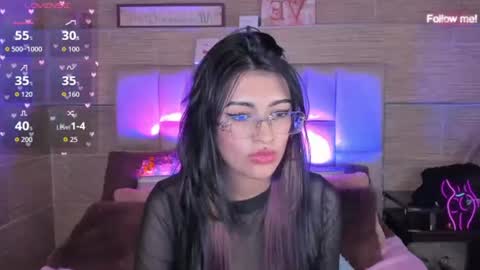 Snapshot of mia_smoke_ chatting on 08-03-26, 09:04 Mia online show from 08-03-26, 09:04