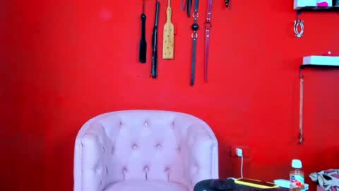 Mia sophiia online show from 12-15-24, 05:45