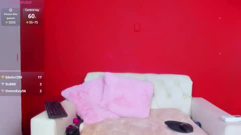 Mia sophiia online show from 03-09-25, 07:12