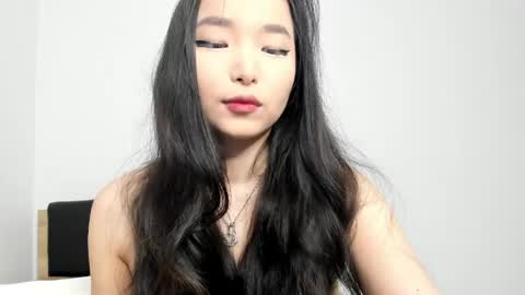  Your Soyun  online show from 05-04-26, 01:51