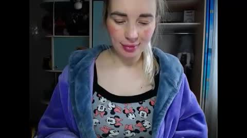 Mia. online show from 02-17-26, 11:07