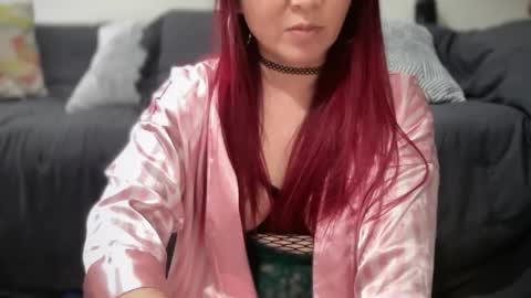 Snapshot of mia_temptress chatting on 12-04-25, 06:16 Mia online show from 12-04-25, 06:16