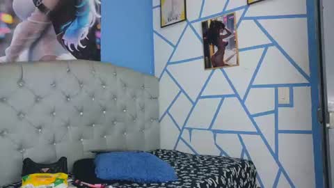 Snapshot of mia_thompson_0 chatting on 07-06-26, 02:36 mia_thompson_0 online show from 07-06-26, 02:36