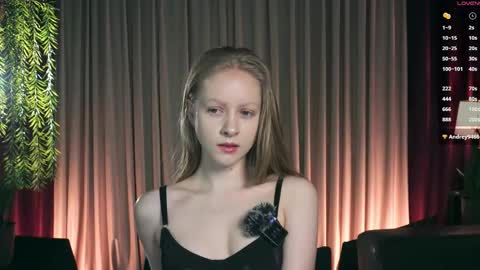 Mia online show from 12-19-25, 07:04