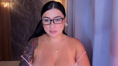 mia_velvet65 online show from 07-22-26, 04:37
