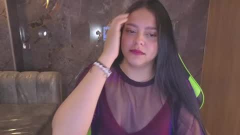 mia_velvet_cn online show from 06-18-26, 01:48