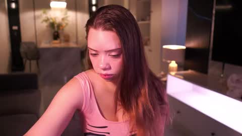 VixenMia online show from 11-24-25, 02:33