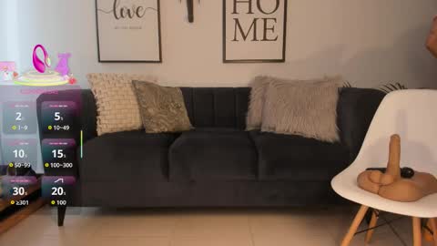 Mia online show from 01-09-26, 12:41