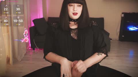 mia_wallase online show from 12-14-24, 09:02