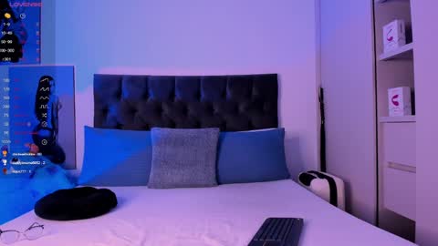    online show from 01-09-25, 01:39