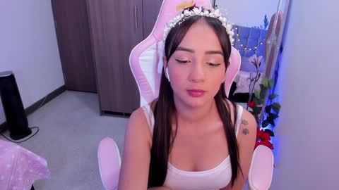 Snapshot of miaa_06 chatting on 01-16-25, 02:51 mia nicolle online show from 01-16-25, 02:51