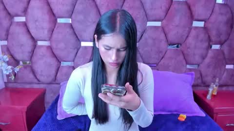 miaa_davis_ online show from 12-18-25, 02:39