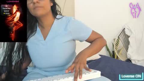 Mia  online show from 10-08-25, 12:14