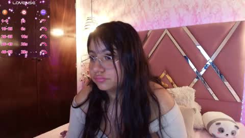 miaa_smiith1 online show from 02-15-25, 12:11
