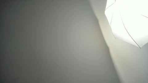 Mia online show from 02-05-26, 03:11