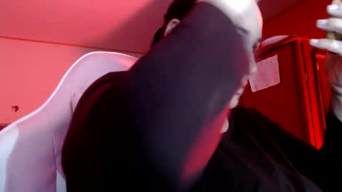 MIA online show from 09-17-25, 11:06