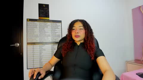 Snapshot of miaacarterss chatting on 07-05-26, 05:14 miaacarterss online show from 07-05-26, 05:14