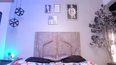 miaakittyy online show from 07-13-26, 11:35