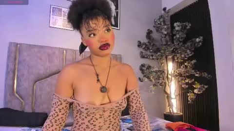 miaakittyy online show from 07-16-26, 11:38
