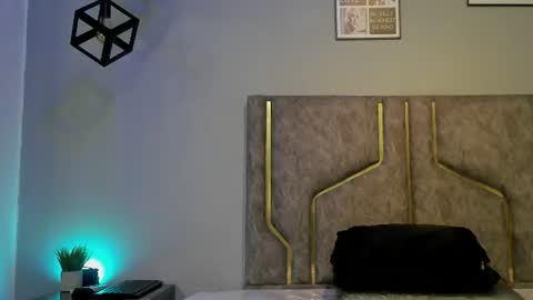 miaakittyy online show from 07-29-26, 11:30
