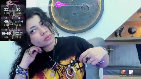 Snapshot of miaamane chatting on 02-18-26, 12:34 Mia online show from 02-18-26, 12:34