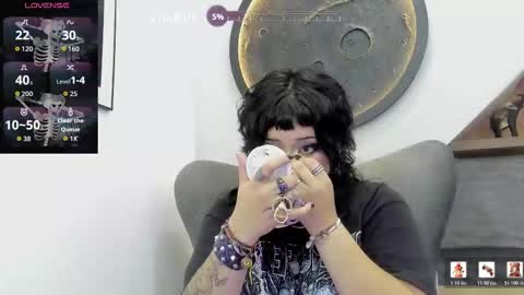 Snapshot of miaamane chatting on 03-10-26, 01:05 Mia online show from 03-10-26, 01:05