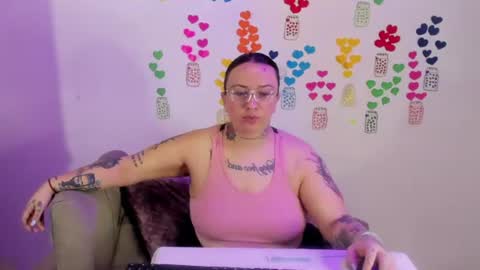 mia red hair molly short hair online show from 06-29-26, 11:05