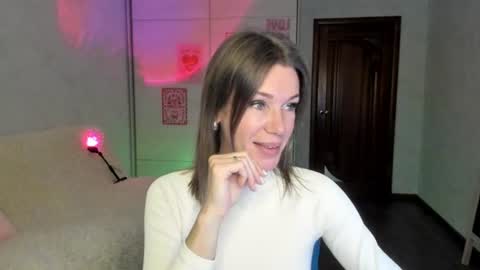 Mia online show from 07-14-26, 04:17