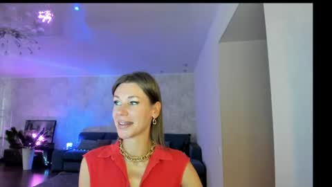 Mia online show from 07-20-26, 04:16