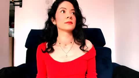 Snapshot of miabeautyxxx chatting on 04-24-26, 01:46 miabeautyxxx online show from 04-24-26, 01:46