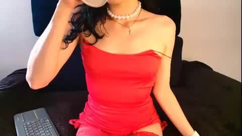 Snapshot of miabeautyxxx chatting on 07-11-26, 12:30 miabeautyxxx online show from 07-11-26, 12:30