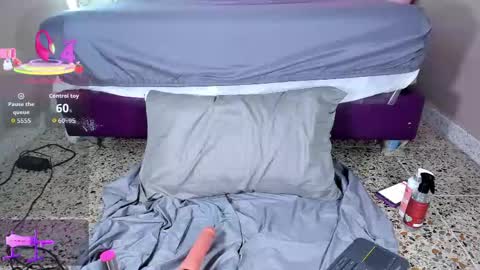 Mia Camille online show from 04-21-26, 07:39