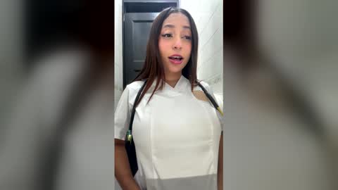 Mia Camille online show from 05-09-26, 10:04