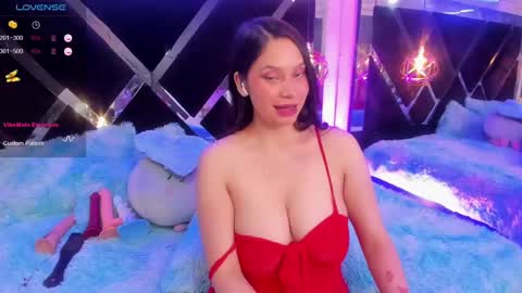 Mia online show from 09-14-25, 01:16