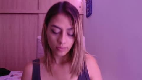 Snapshot of miacollings1 chatting on 01-17-26, 04:06 Miia online show from 01-17-26, 04:06