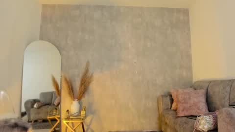 miacooper online show from 01-07-25, 12:20