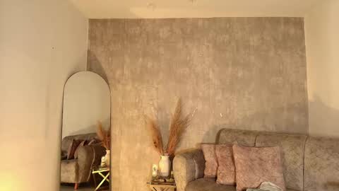 miacooper online show from 01-18-25, 12:26