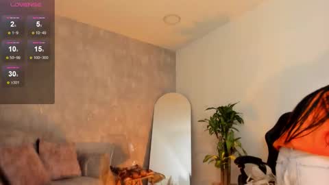 miacooper online show from 10-11-25, 12:15