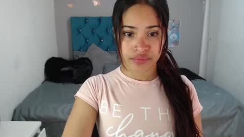 miacumgirl online show from 02-06-26, 12:30