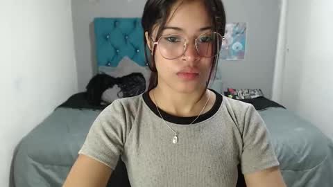 miacumgirl online show from 02-18-26, 12:23