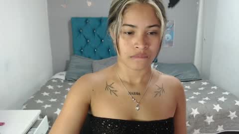 Snapshot of miacumgirl chatting on 04-10-26, 12:21 miacumgirl online show from 04-10-26, 12:21