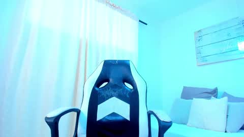 miadiamondd online show from 02-08-25, 07:49