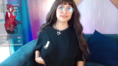 Mia online show from 12-23-24, 05:11